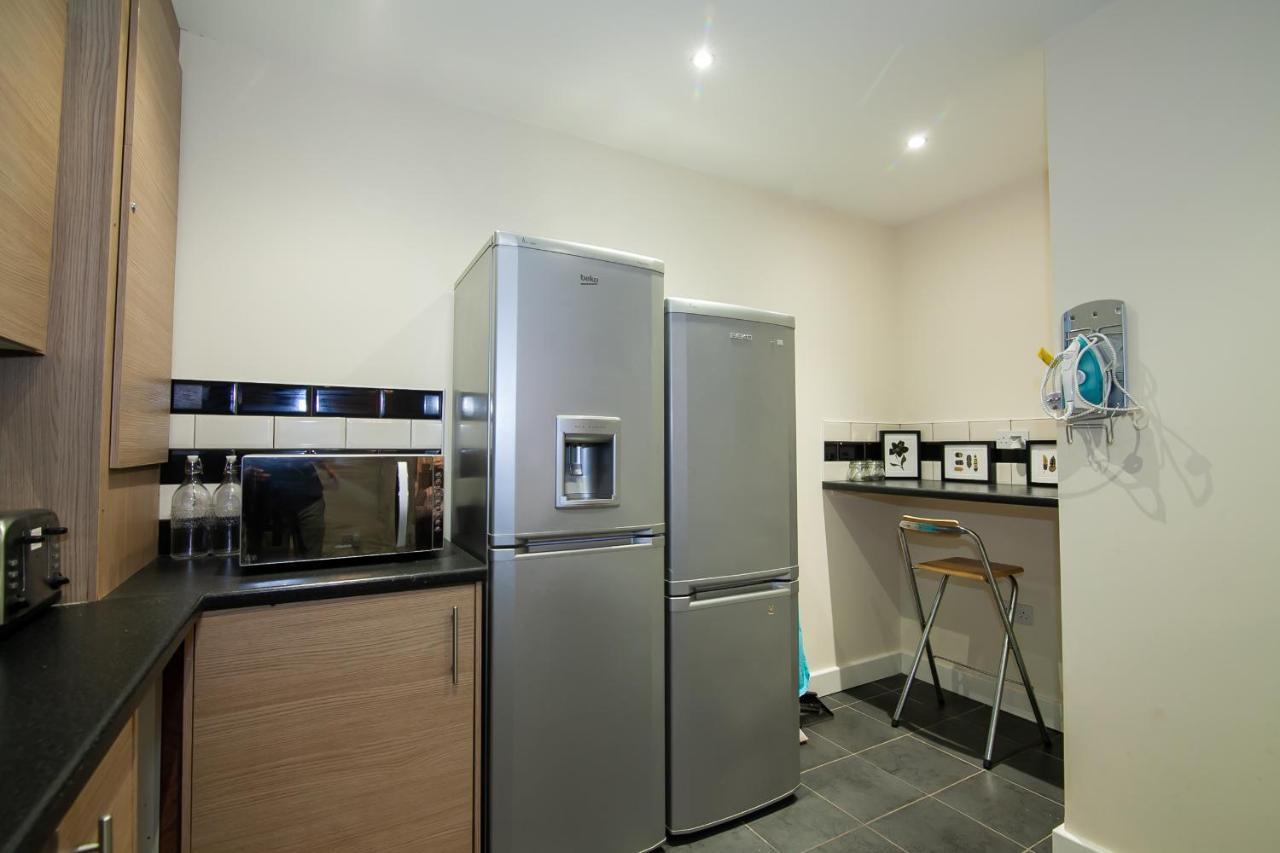 Casa Fresa Franks Serviced Guest house Liverpool